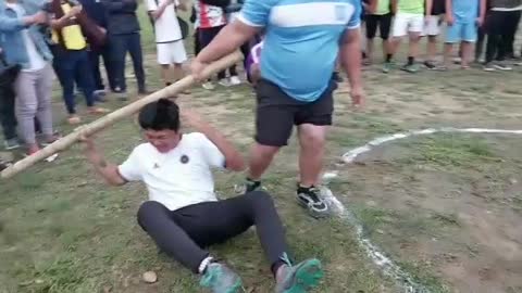 House competition Traditional bamboo fight second round