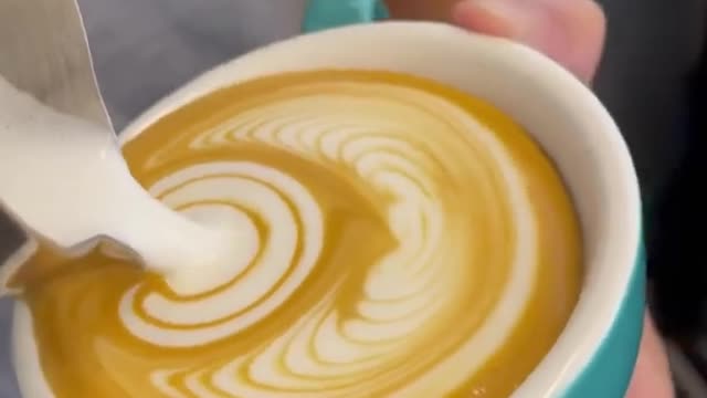 Winged heart latteart!!