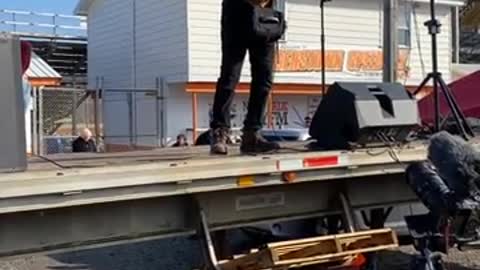 TED CRUZ!! JOIN PEOPLE FREEDOM CONVOY .STAND FOR WOMAN, STAND FOR CHILDRENS ,STAND FOR AMERICANS,