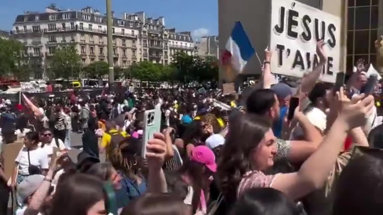 Massive crowds in the streets of Paris today to worship Jesus after the olympic satanic display