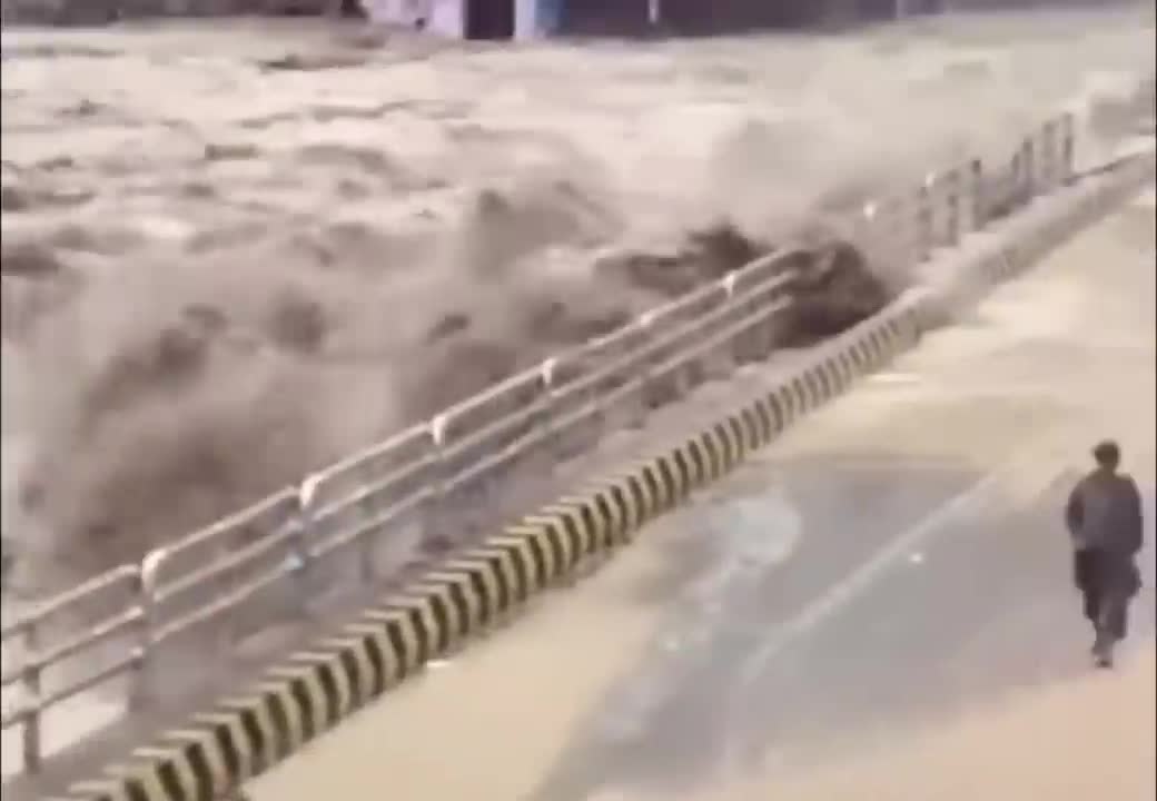 Flood In Swat Pakistan | Dangerous Flood