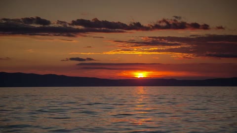Stunning sunset seen from the sea - Just Stunning