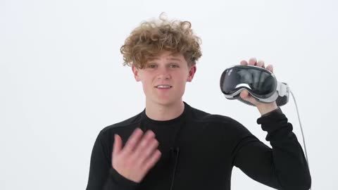 I Survived 50 Hours in Apple Vision Pro