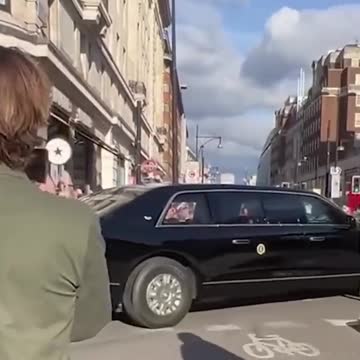 A WARM UK WELCOME!!!😂😂😂