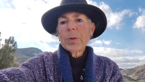 Yoga Instructor Maria Cannistra of California ENDORSES Dr.SHIVA 4 President