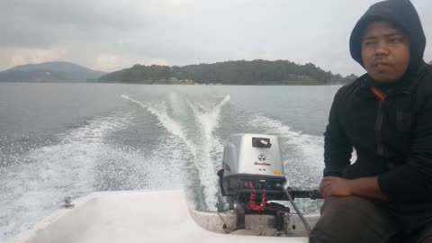 Speed Boat
