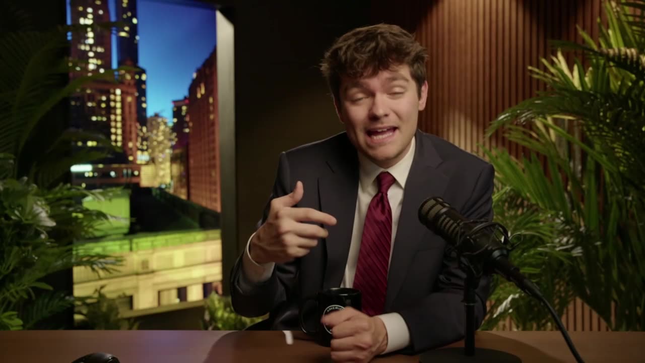 Nick Fuentes discusses Dave Smith being a snake