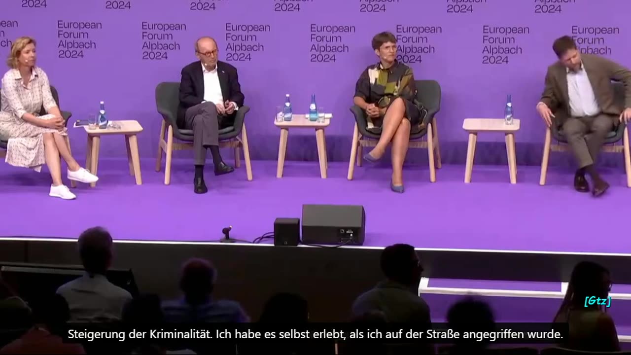Die deutsche Europaministerin Anna Lührmann (Grüne) fühlt den Schmerz ...engUTdeu