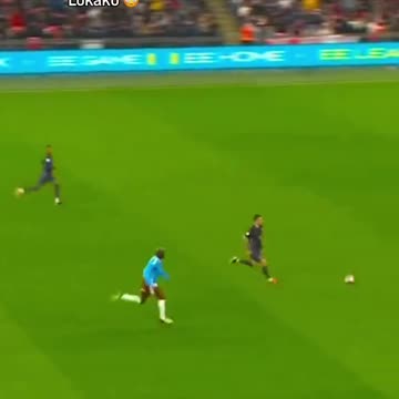 Romelu Lukaku Produces Trivela Assist