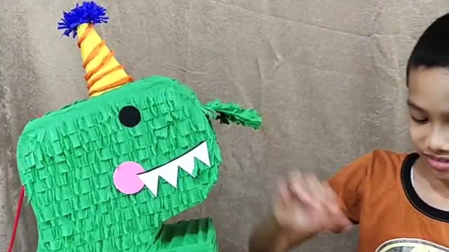 Pinata de Carlito