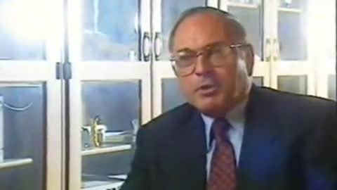 Stanley Meyer 1995 It runs on water Water car GENIUS