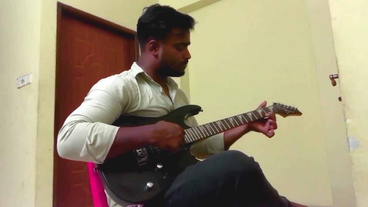 electric guiter playing.