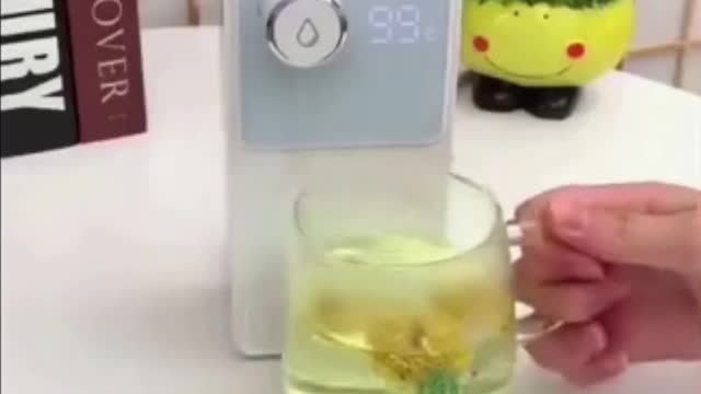 TEMPERATURE CONTROLER WITH USB FOR DRINKS