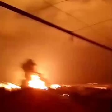 Israel Carpet Bombs Beirut 4/4