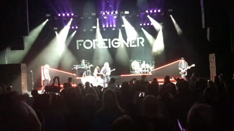 Foreigner Live "Dirty White Boy"