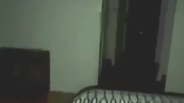 Ghost in bedroom - Horror Video