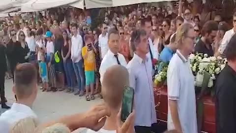 Splićani se na rivi opraštaju od Olivera