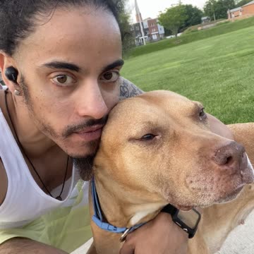 Chilling with my Girl Old Lady 🐶😘💞💓