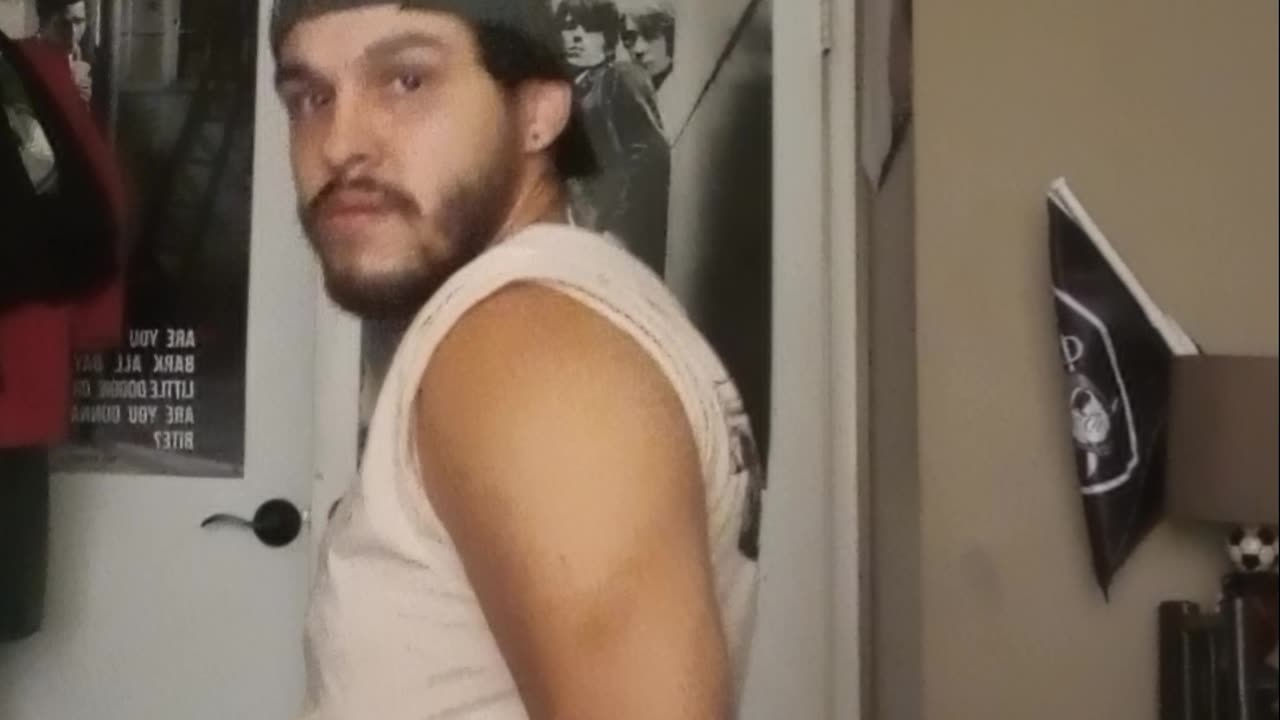 The chair dips challenge
