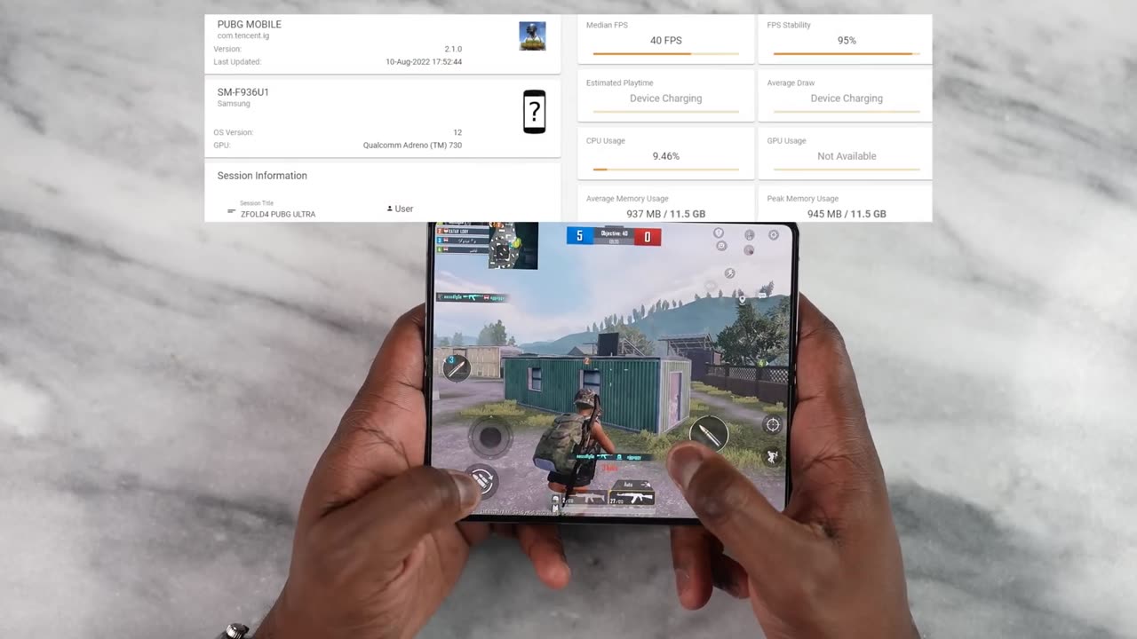 Galaxy Z Fold 4 Gaming!