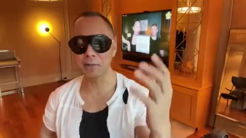 20210603文贵先生GETTR¹：我们一起来向万佛万神祈福，我们新中国联邦一周年……在自由之塔的庆祝活动圆满成功，也祈求万佛万神．从今天起唤醒这个贪婪被共产主义蒙蔽了的黑暗的世界！