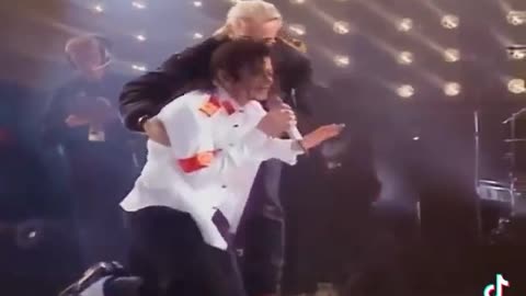 Michael Jackson on High praise very funny!!!!!!!