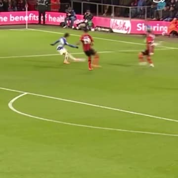 Evan Ferguson is build different