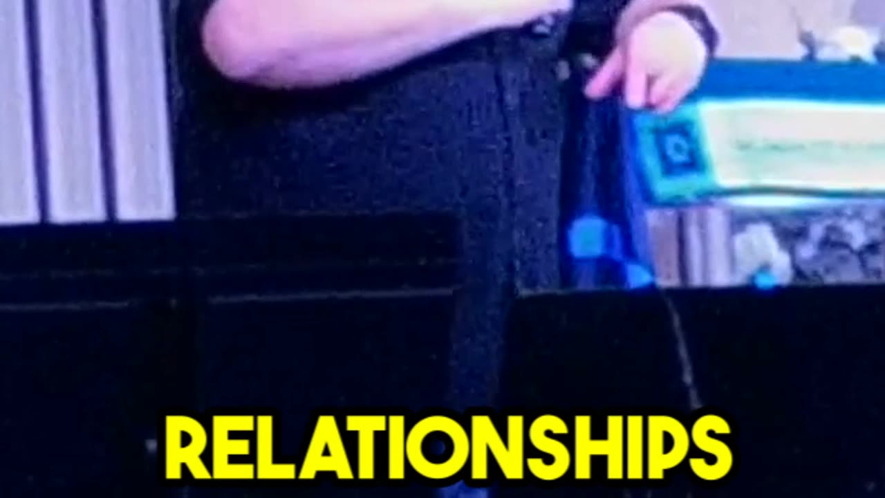 Unlocking the Influence for the Power of Simple Communication