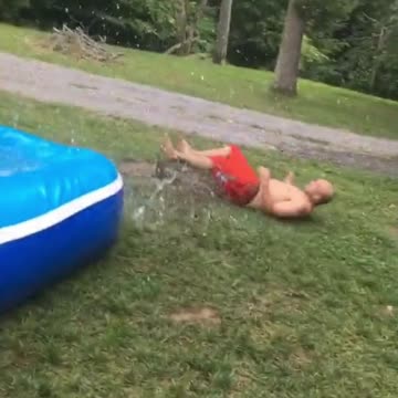 He fell the whole way down! 😮