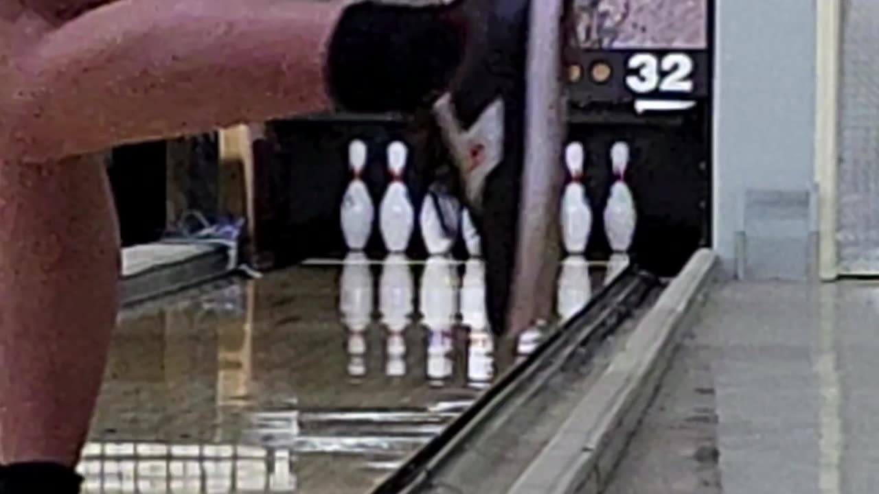 Bowling at Suncoast Hotel & Casino in Las Vegas, NV, 11/19/24, Game 2; 212 ("Viral" upload)
