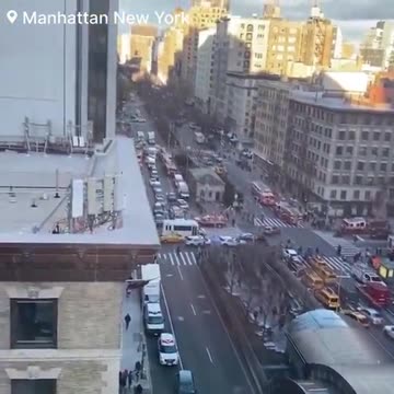 @rawsalerts 🚨#BREAKING: Two subways Trains have Collided causing a derailment