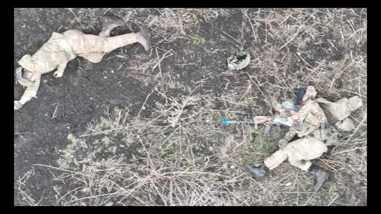 Compilation of Russian FPV drone strikes on Ukrainian Armed Forces infantry **Graphic**