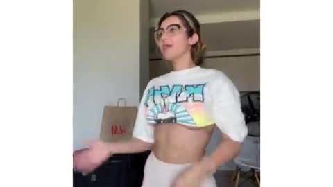 NO BRA VERSION- TOP TEN TIKTOK DANCE