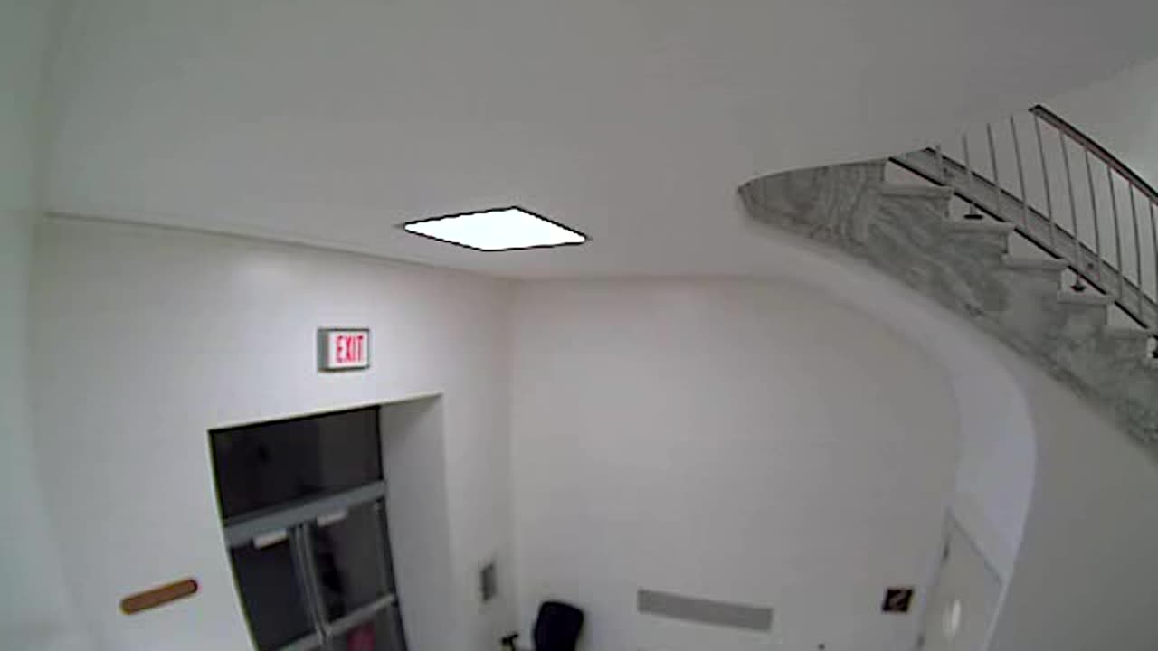 3163RHOBGRStair6FireExitDoor_2021-01-06_22h40min05s077ms.mp4