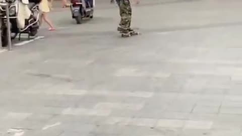 The happiest thing is to skateboard in the park