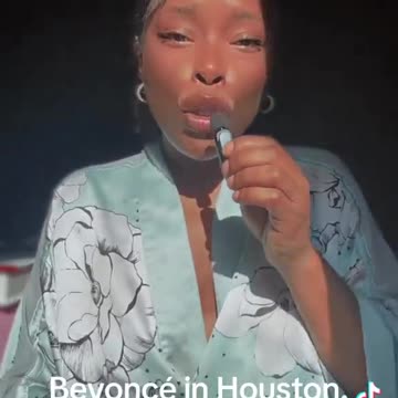 woman absolutely destroys Beyoncé