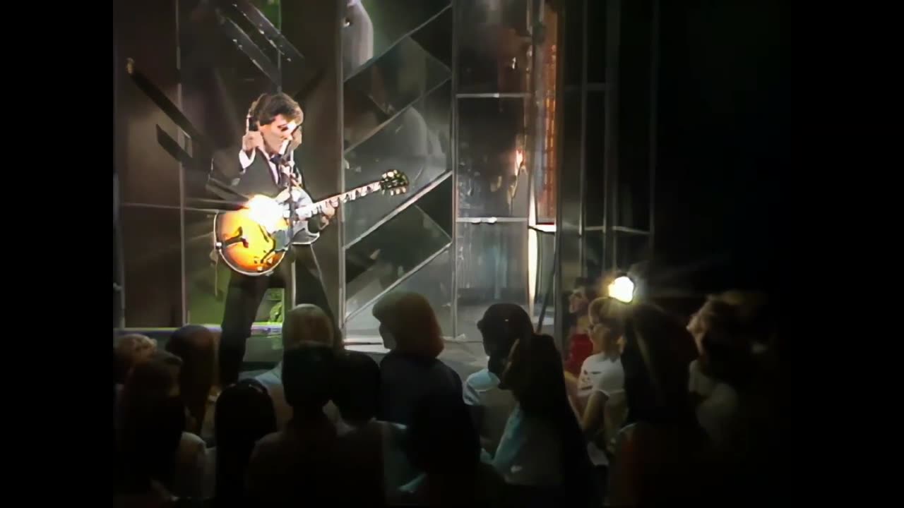 ALVIN STARDUST - PRETEND - TOP OF THE POPS - 24/9/81 (RESTORED)