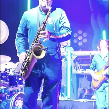 Kenni Holmen (Cory Wong) - LIVE @ The Eastern (Short 7)