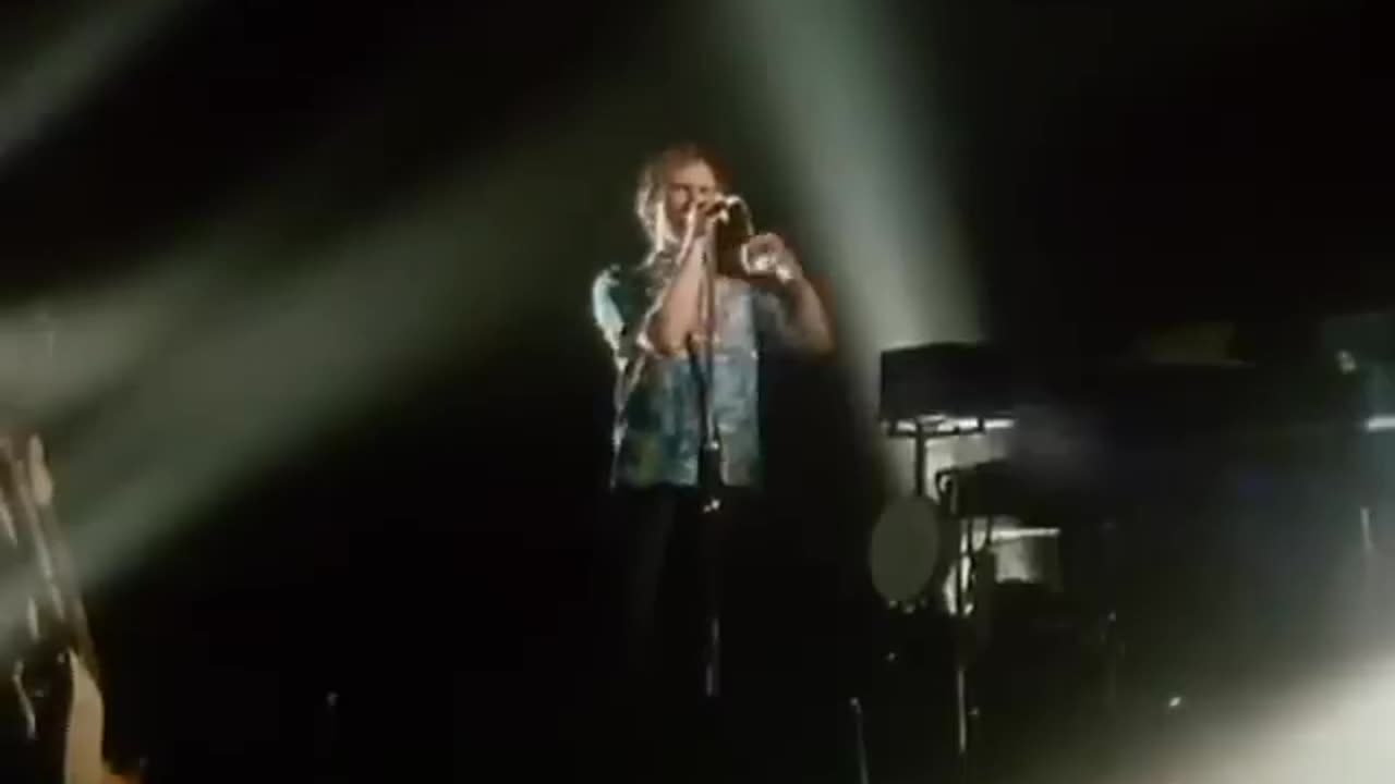 Genesis - Turn It On Again