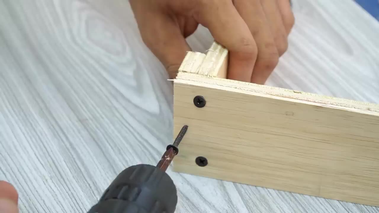 8 TIPS For Genius WOODWORKING PLANS