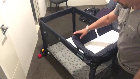 How to Assemble the Sierra Portacot by Veebee