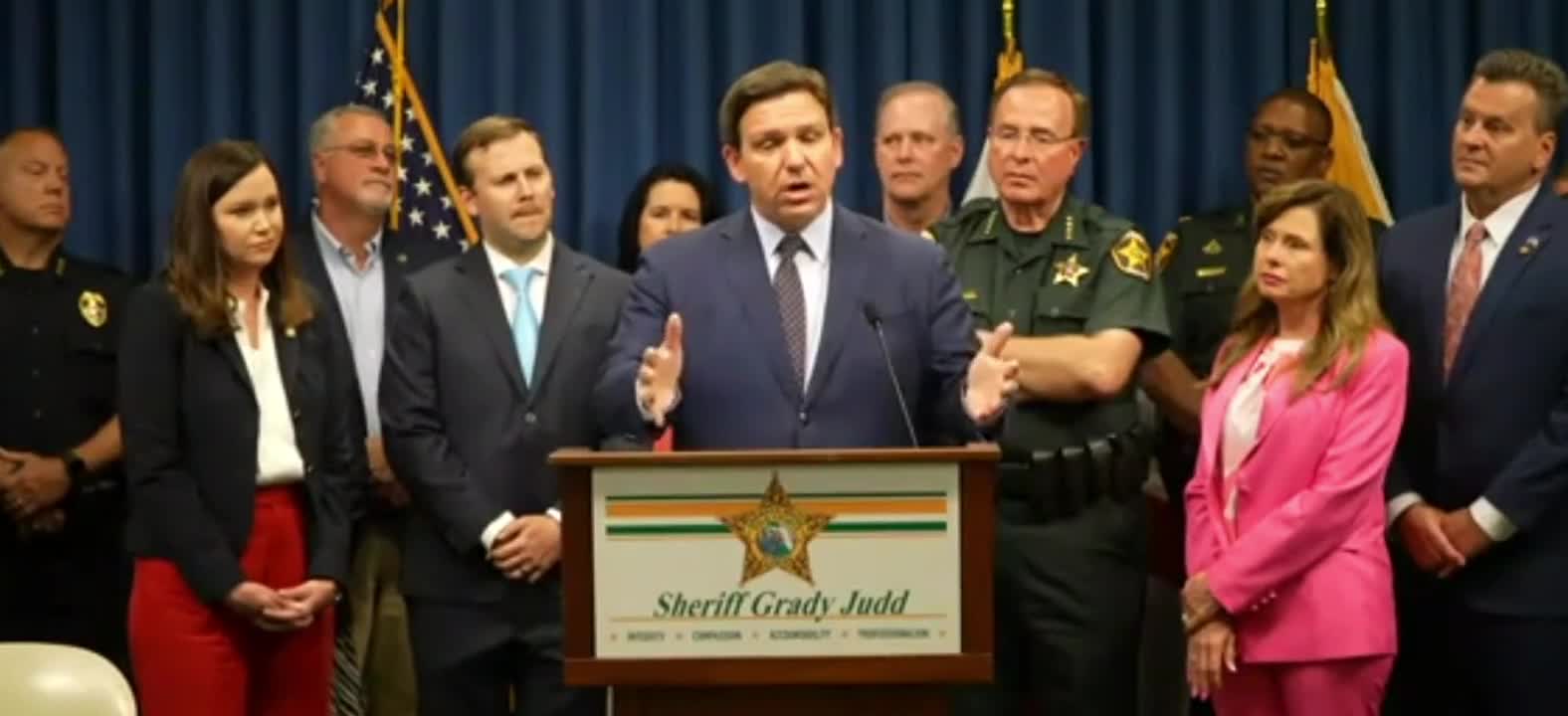 Governor DeSantis unveils pro-law enforcement policies to recruit and retain officers for Florida.