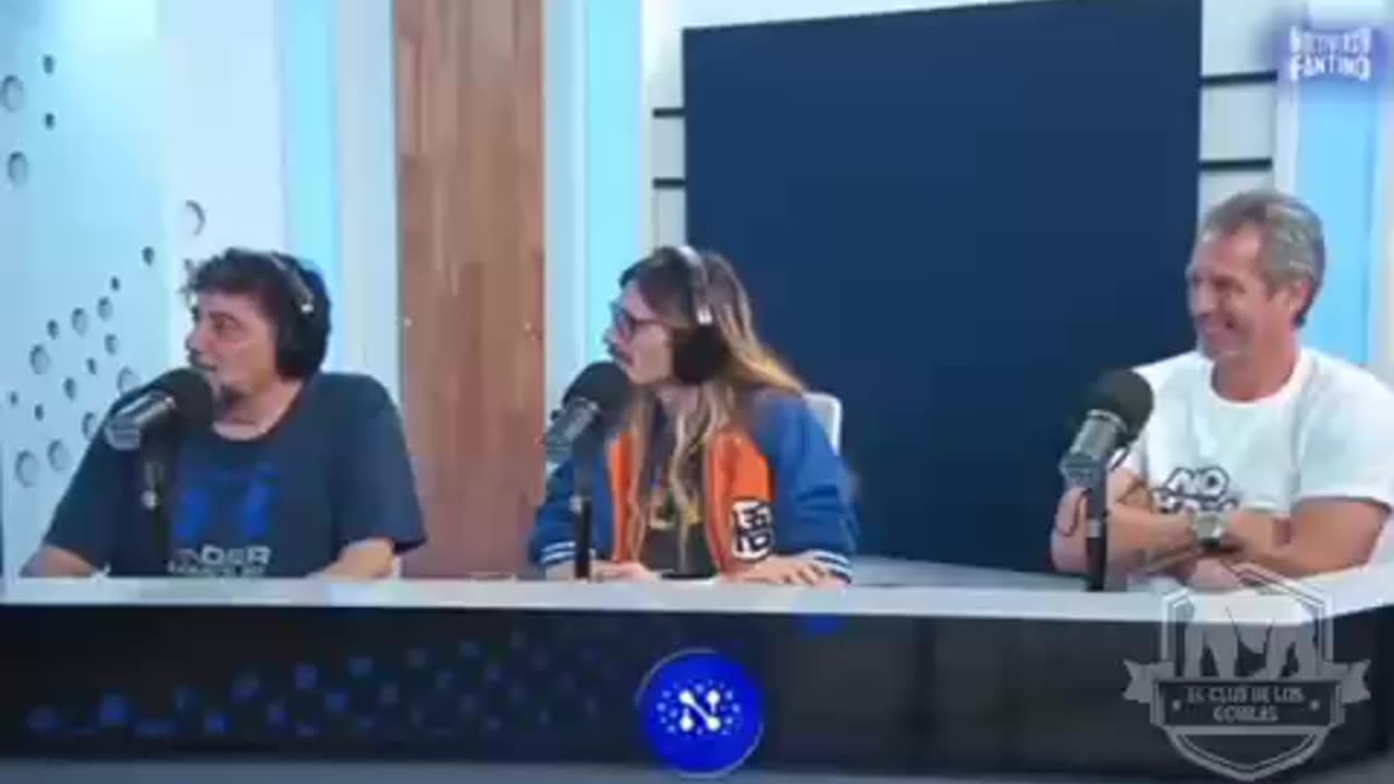 Ahora recien te lo dicen, entre risas y sarcasmo.
