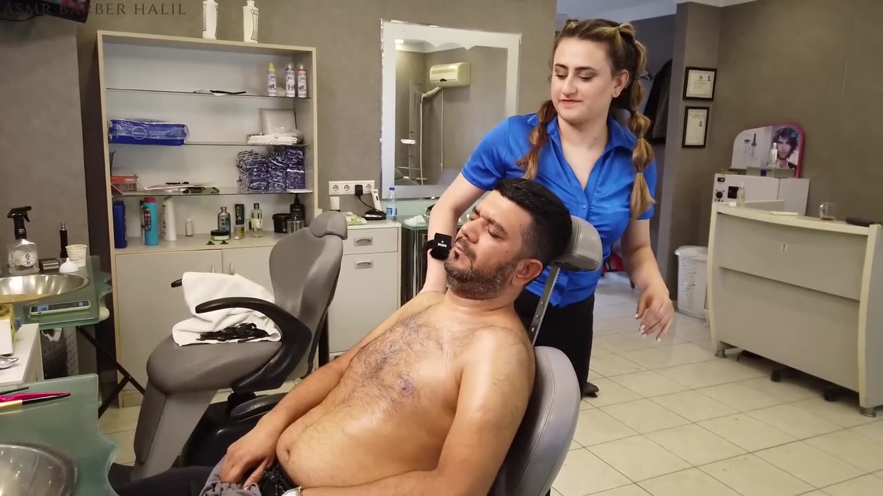 💈SPECIAL ASMR MASSAGE & SCRATCHING TREATMENT by FEMALE BARBER ¦ DEEP RELAX