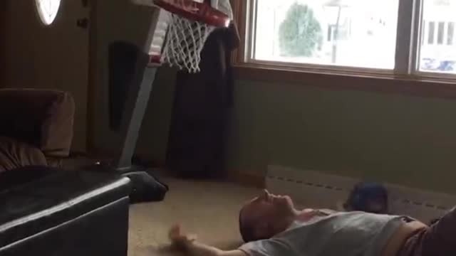 Its so funny! Basketball Hoop