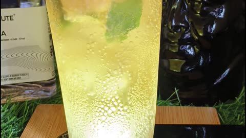 KINGFISHER ULTRA WITH ICE ORANGE PULP