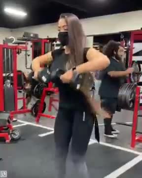 ita fitness model shoulder workout at gym l #shorts