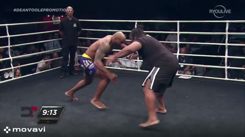 Yoel Romero vs Chris Barnett