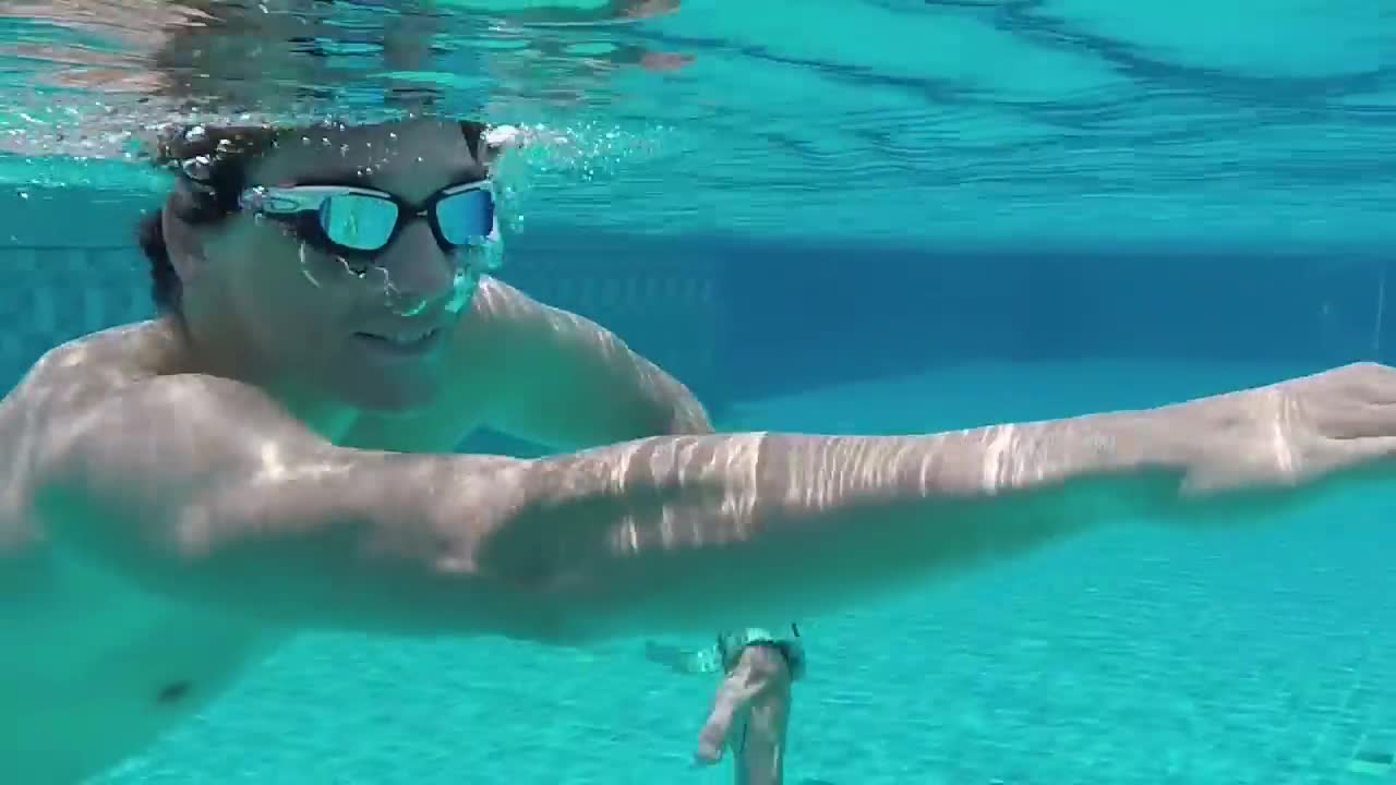 Learn how to Swim in just 5 mins (BEGINNERS)