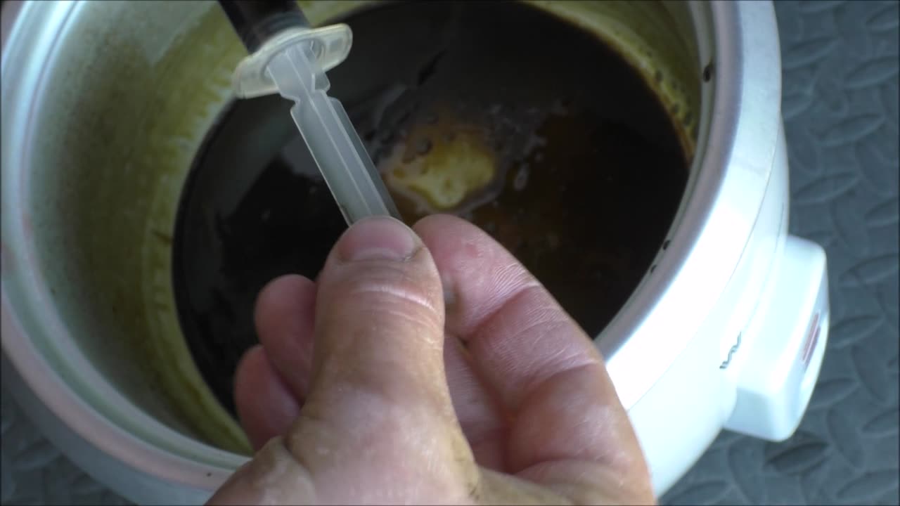 Harvesting Rick Simpson Oil From Rice Cooker